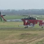L'Erickson S-64F torna a solcare i cieli del Biellese, è all'aeroporto di Cerrione (foto dalla pagina Facebook di Aeroporto Pietro Venanzi Biella) L'Erickson S-64F torna a solcare i cieli del Biellese, è all'aeroporto di Cerrione (foto dalla pagina Facebook di Aeroporto Pietro Venanzi Biella)