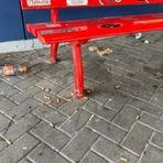 Degrado davanti all’ospedale di Biella: l’Asl interviene e valuta nuove soluzioni