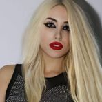 La Francy torna con un nuovo singolo musicale: “Racconto i sentimenti nei tempi del cellulare” (foto di Giorgio Barchietto)