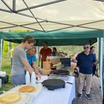 Su e giù per le rive a Soprana, è un successo l’evento che coniuga degustazioni e passeggiate nella natura (foto dalla pagina Facebook di Comune Valdilana)