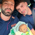 Cucciolo intrappolato nelle condotte fognarie: salvato e ricongiunto alla madre