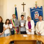 Massazza regala una copia della Costituzione ai diciottenni Massazza regala una copia della Costituzione ai diciottenni