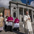 A Oropa la festa delle Basiliche, Farinella: "Nessuna preghiera resta inascoltata” (© Diocesi di Biella – Lorenzo Iorfino) A Oropa la festa delle Basiliche, Farinella: "Nessuna preghiera resta inascoltata” (© Diocesi di Biella – Lorenzo Iorfino)
