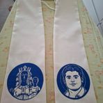 Biella, donata a papa Leone XIV una stola confezionata all’Itis FOTO Biella, donata a papa Leone XIV una stola confezionata all’Itis FOTO