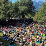 Grande pubblico a Valdilana per Musica in Quota al Santuario di San Bernardo (foto Comune di Valdilana e Gabry) Grande pubblico a Valdilana per Musica in Quota al Santuario di San Bernardo (foto Comune di Valdilana e Gabry)