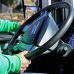 Castelletto Cervo: camion perde il rimorchio che danneggia gravemente il manto stradale Castelletto Cervo: camion perde il rimorchio che danneggia gravemente il manto stradale