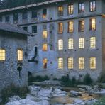 Di carta e di cotone. Il Biellese delle cartiere e dei cotonifici, ecco la mostra alla Fabbrica della Ruota Di carta e di cotone. Il Biellese delle cartiere e dei cotonifici, ecco la mostra alla Fabbrica della Ruota