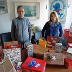Valdilana, la solidarietà fa rete con l'Associazione Delfino: oltre 200 pacchi di Natale per chi è in difficoltà (foto dalla pagina Facebook di Associazione Delfino Valdilana)