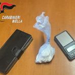 Brusnengo, 50 grammi di cocaina in auto: arrestato 28enne Brusnengo, 50 grammi di cocaina in auto: arrestato 28enne