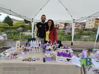 A Cossato tra le bancarelle...al ponte FOTO e VIDEO Angela Lobefaro per newsbiella.it