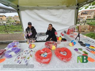 A Cossato tra le bancarelle...al ponte FOTO e VIDEO Angela Lobefaro per newsbiella.it