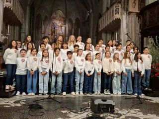 Concerto in duomo dei ragazzi delle scuole “Il futuro canta e suona per gli Alpini” Concerto in duomo dei ragazzi delle scuole “Il futuro canta e suona per gli Alpini”