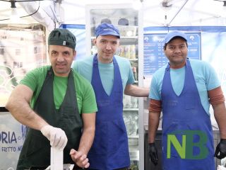 Biella, Mercato internazionale "Regioni d'Europa": un viaggio tra sapori, profumi e tradizioni - Foto di Davide Finatti per newsbiella.it Biella, Mercato internazionale "Regioni d'Europa": un viaggio tra sapori, profumi e tradizioni - Foto di Davide Finatti per newsbiella.it