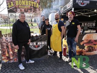 Biella, Mercato internazionale "Regioni d'Europa": un viaggio tra sapori, profumi e tradizioni - Foto di Davide Finatti per newsbiella.it Biella, Mercato internazionale "Regioni d'Europa": un viaggio tra sapori, profumi e tradizioni - Foto di Davide Finatti per newsbiella.it