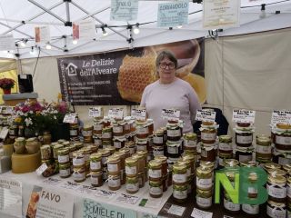 Biella, Mercato internazionale "Regioni d'Europa": un viaggio tra sapori, profumi e tradizioni - Foto di Davide Finatti per newsbiella.it Biella, Mercato internazionale "Regioni d'Europa": un viaggio tra sapori, profumi e tradizioni - Foto di Davide Finatti per newsbiella.it