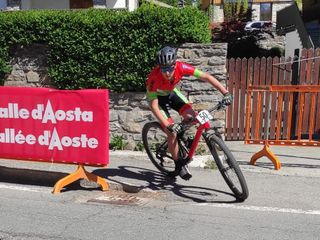 Aurora Orrù vince ancora all'ombra del Monte Bianco: i risultati della 5a prova Italia Bike Cup