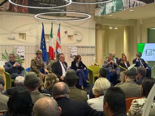 Biella e gli Alpini insieme per la salute: consegnati 25mila euro all’Associazione Amici dell’Ospedale Biella e gli Alpini insieme per la salute: consegnati 25mila euro all’Associazione Amici dell’Ospedale