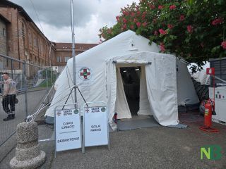 Adunata, come funziona un ospedale da campo? Il tour del presidio sanitario alpino Adunata, come funziona un ospedale da campo? Il tour del presidio sanitario alpino