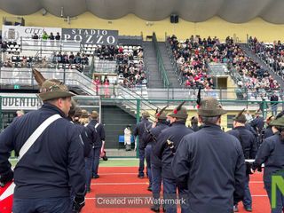 Biella, grande spettacolo al Pozzo - La Marmora: i paracadutisti si lanciano per l'Adunata - Servizio di Maria Camilla Toffetti per newsbiella.it
