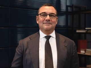 In foto, Mario Romano