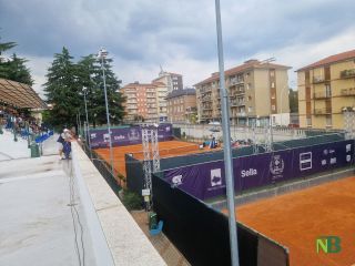 ATP Challenger Biella 2025: Cecchinato batte Gadamauri, in campo Napolitano dopo lo stop per pioggia FOTO ATP Challenger Biella 2025: Cecchinato batte Gadamauri, in campo Napolitano dopo lo stop per pioggia FOTO