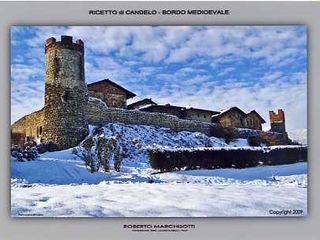 Al Ricetto di Candelo due maghi in un colpo solo: Roberto Marchisotti e Magic Aladin, foto copyright Roberto Marchisotti