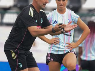 Serie A Women’s Cup: finisce 4-0 Juventus Women Napoli FOTO Enrico Eletto per newsbiella.it Serie A Women’s Cup: finisce 4-0 Juventus Women Napoli FOTO Enrico Eletto per newsbiella.it