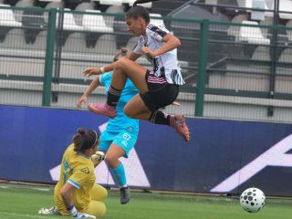 Serie A Women’s Cup: finisce 4-0 Juventus Women Napoli FOTO Enrico Eletto per newsbiella.it Serie A Women’s Cup: finisce 4-0 Juventus Women Napoli FOTO Enrico Eletto per newsbiella.it