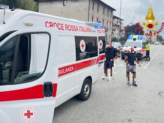 Borgosesia, due incidenti in viale Varallo: intervento dei Vigili del Fuoco e del 118 Borgosesia, due incidenti in viale Varallo: intervento dei Vigili del Fuoco e del 118
