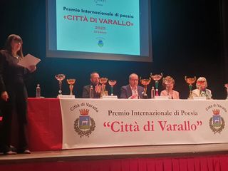 XIII edizione del Premio di Poesia “Città di Varallo” 2025, il poeta biellese Stecchi in giuria. Chi sono i premiati