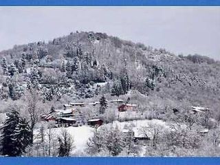 Burcina, tra rododendri e ricordi, dietro l'obiettivo del fotografo Marchisotti FOTO copyright Roberto Marchisotti