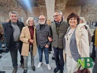 “Ritratti allo specchio”: la mostra che ci invita a guardare oltre le apparenze