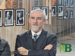 “Ritratti allo specchio”: la mostra che ci invita a guardare oltre le apparenze