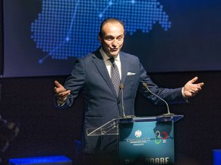 Confcommercio Piemonte fa 80 anni, ma la crescita è lenta: "Serve una legge regionale al passo coi tempi” Confcommercio Piemonte fa 80 anni, ma la crescita è lenta: "Serve una legge regionale al passo coi tempi”