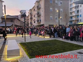 Moggio: “Un nuovo volto per il cuore di Cossato”, inaugurata la piazza dedicata a Virginia Angela Borrino FOTO Catia Ciccarelli per newsbiella.it Moggio: “Un nuovo volto per il cuore di Cossato”, inaugurata la piazza dedicata a Virginia Angela Borrino FOTO Catia Ciccarelli per newsbiella.it