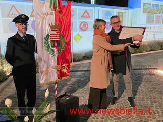 Moggio: “Un nuovo volto per il cuore di Cossato”, inaugurata la piazza dedicata a Virginia Angela Borrino FOTO Catia Ciccarelli per newsbiella.it Moggio: “Un nuovo volto per il cuore di Cossato”, inaugurata la piazza dedicata a Virginia Angela Borrino FOTO Catia Ciccarelli per newsbiella.it