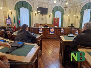 Biella accende il Natale: luci, eventi e il Villaggio di Babbo Natale nel cuore della città