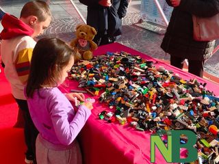 A Biella Natale in Igloo tra mattoncini lego e palline per l'albero FOTO Riccardo Tosi per newsbiella.it