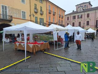 Al Mercatino degli Archi regali, artigianato e solidarietà a Biella FOTO Nicola Rasolo per newsbiella.it Al Mercatino degli Archi regali, artigianato e solidarietà a Biella FOTO Nicola Rasolo per newsbiella.it
