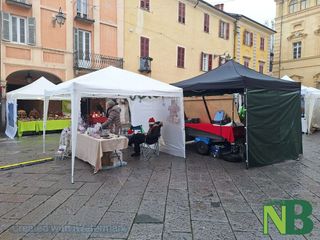 Al Mercatino degli Archi regali, artigianato e solidarietà a Biella FOTO Nicola Rasolo per newsbiella.it Al Mercatino degli Archi regali, artigianato e solidarietà a Biella FOTO Nicola Rasolo per newsbiella.it