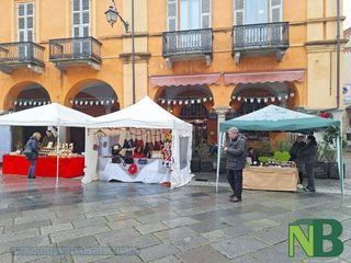 Al Mercatino degli Archi regali, artigianato e solidarietà a Biella FOTO Nicola Rasolo per newsbiella.it Al Mercatino degli Archi regali, artigianato e solidarietà a Biella FOTO Nicola Rasolo per newsbiella.it