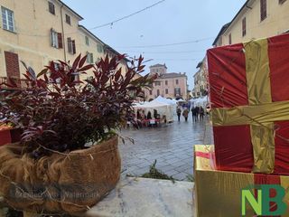 Al Mercatino degli Archi regali, artigianato e solidarietà a Biella FOTO Nicola Rasolo per newsbiella.it Al Mercatino degli Archi regali, artigianato e solidarietà a Biella FOTO Nicola Rasolo per newsbiella.it