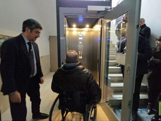 Inaugurato ascensore all’ACI Biella: un passo importante contro le barriere architettoniche FOTO e VIDEO