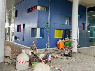 Parcheggio dell'ospedale, presto casse automatiche anche sotto la pensilina