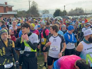 Winter Brich Trail 2026 a Valdengo, più di mille partecipanti tra competitive e camminata FOTO e VIDEO Davide Finatti per newsbiella.it