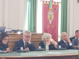 Biella: la minoranza ribadisce la richiesta di dimissioni dell’assessore Paraggio FOTO Mattia Baù per newsbiella.it Biella: la minoranza ribadisce la richiesta di dimissioni dell’assessore Paraggio FOTO Mattia Baù per newsbiella.it