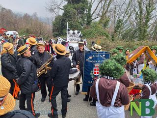 A Netro carri e gruppi mascherati per l'ultimo atto del carnevale 2026 FOTO Nicola Rasolo per newsbiella.it