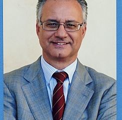 Sindaci d’Italia: il viaggio fotografico di Roberto Marchisotti tra Piero Fassino, Letizia Moratti e Gianluca Susta FOTO copyright Roberto Marchisotti fotografo di Biella