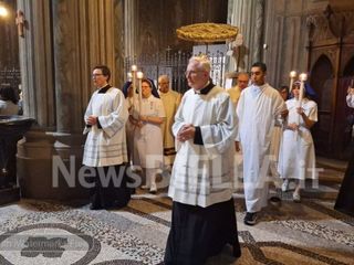 Corpus Domini a Biella: fedeli in processione dopo la Messa FOTO Nicola Rasolo per newsbiella.it Corpus Domini a Biella: fedeli in processione dopo la Messa FOTO Nicola Rasolo per newsbiella.it