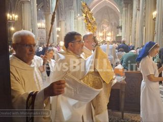 Corpus Domini a Biella: fedeli in processione dopo la Messa FOTO Nicola Rasolo per newsbiella.it Corpus Domini a Biella: fedeli in processione dopo la Messa FOTO Nicola Rasolo per newsbiella.it